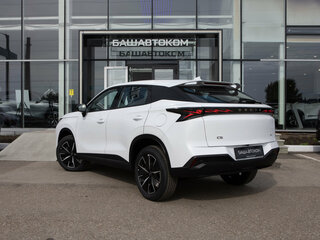 2026 Omoda C5 II, белый, 2779000 рублей, вид 4