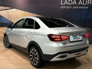 2026 Lada (ВАЗ) Vesta Cross I Рестайлинг (NG), серебристый, 2151000 рублей, вид 4