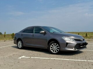 2016 Toyota Camry VII (XV50) Рестайлинг, серый, 1370000 рублей, вид 2