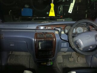 1998 Toyota Town Ace Noah III, белый, 550000 рублей, вид 5