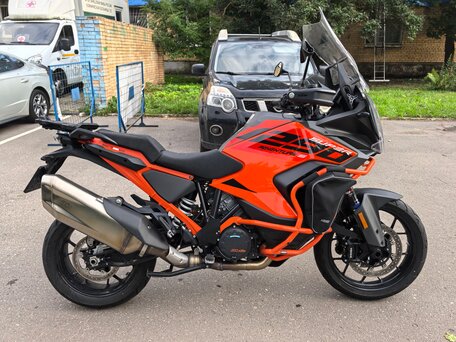 2024 KTM 1290 Super Adventure S, оранжевый, 1800000 рублей, вид 3