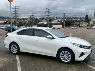 2021 Kia Cerato IV Рестайлинг, белый, 2450000 рублей, вид 2