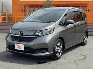 2022 Honda Freed II Рестайлинг, серебристый, 1389666 рублей, вид 3