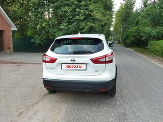 2017 Nissan Qashqai II, белый, 1779000 рублей, вид 4