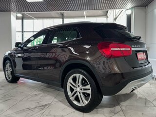 2015 Mercedes-Benz GLA 250 I (X156), коричневый, 2494000 рублей, вид 5