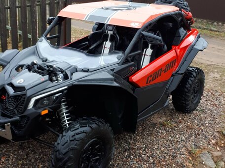 2017 BRP Can-Am Maverick X3 X DS Turbo RR, чёрный, 1700000 рублей, вид 3