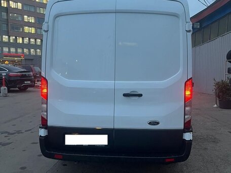 2020 Ford Transit, белый, 3250000 рублей, вид 3