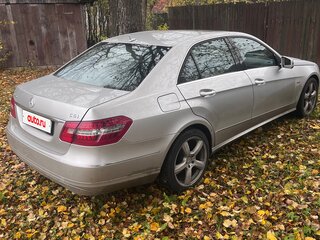 2009 Mercedes-Benz E-Класс 250 5G-Tronic IV (W212, S212, C207), серебристый, 1300000 рублей, вид 3