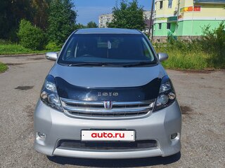 2009 Toyota ISis I Рестайлинг, серебристый, 950000 рублей, вид 1