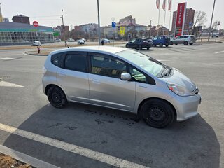 2013 Honda Fit Hybrid II, серый, 715000 рублей, вид 3