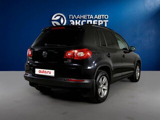 2011 Volkswagen Tiguan I, чёрный, 970000 рублей, вид 5