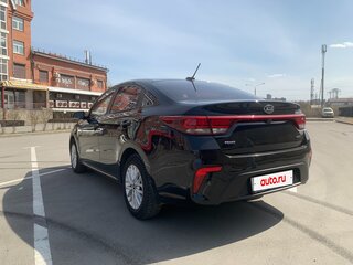 2018 Kia Rio IV, чёрный, 1300000 рублей, вид 5
