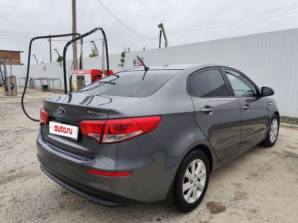 2016 Kia Rio III Рестайлинг, серый, 950000 рублей - вид 7