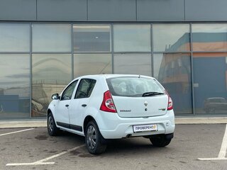 2011 Renault Sandero I, белый, 381000 рублей, вид 5