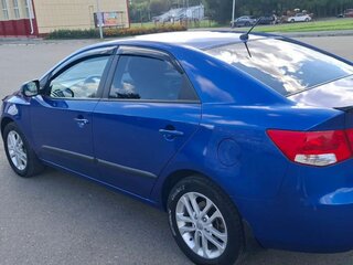 2011 Kia Cerato 6-speed II, голубой, 900000 рублей, вид 3