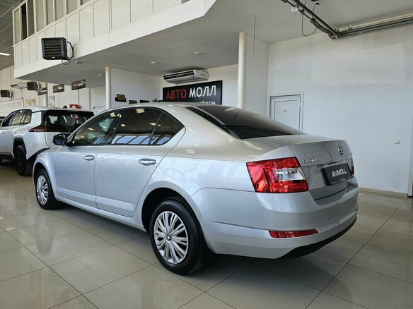 2014 Skoda Octavia III (A7), серебристый - вид 4