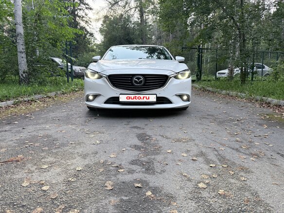 2016 Mazda 6 III (GJ) Рестайлинг, белый, 2600000 рублей - вид 1
