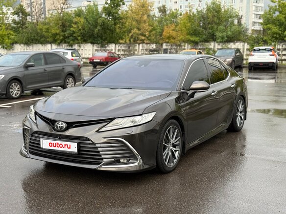 2021 Toyota Camry VIII (XV70), коричневый, 2650000 рублей - вид 6