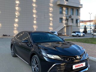 2023 Toyota Camry VIII (XV70) Рестайлинг, чёрный, 3360000 рублей, вид 3