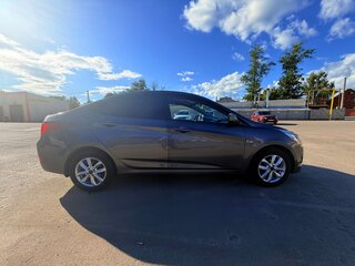 2015 Hyundai Solaris I Рестайлинг, серый, 849000 рублей, вид 3