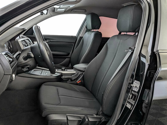 2017 BMW 1 серии 118i II (F20/F21) Рестайлинг 2, чёрный, 1715000 рублей - вид 19