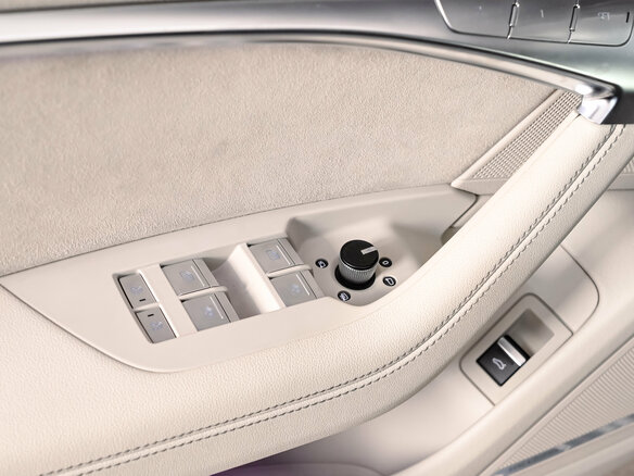 2018 Audi A7 55 TFSI II (4K), синий, 4990000 рублей - вид 16