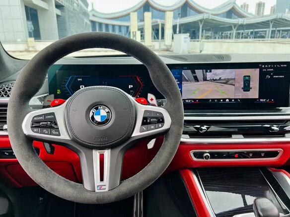 2023 BMW X5 M Competition III (F95) Рестайлинг, зелёный - вид 19