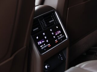 2021 Porsche Cayenne GTS Coupé III, чёрный, 14500000 рублей, вид 3
