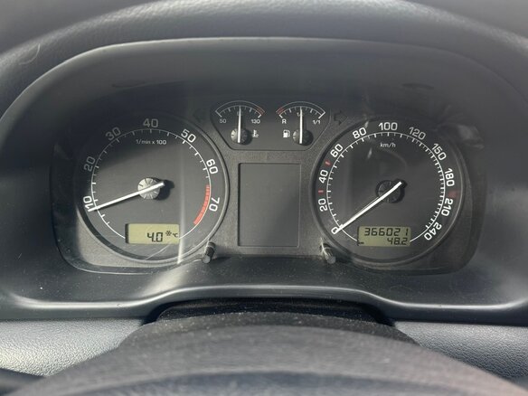 2003 Skoda Octavia I (A4) Рестайлинг, синий, 400000 рублей - вид 5