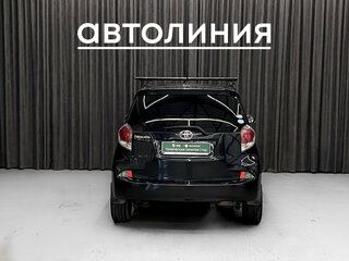 2014 Toyota Ractis II, чёрный, 820000 рублей, вид 4
