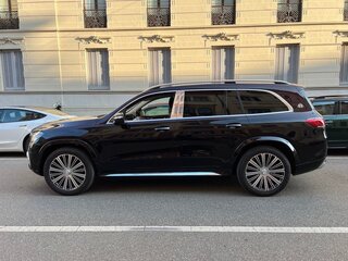 2023 Mercedes-Benz Maybach GLS 600 I, красный, 21300000 рублей, вид 3
