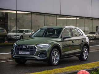 2021 Audi Q5 45 TFSI II (FY) Рестайлинг, зелёный, 4978777 рублей, вид 3