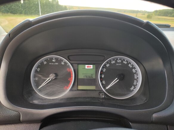 2009 Skoda Fabia II, серебристый, 500000 рублей - вид 18