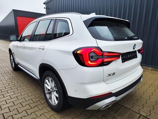2021 BMW X3 20d xDrive III (G01) Рестайлинг, белый, 6400000 рублей, вид 5