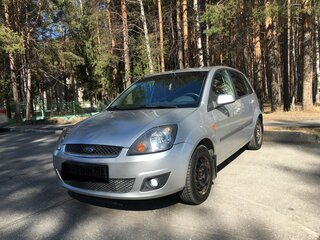 2007 Ford Fiesta Mk5, серый, 475000 рублей, вид 1