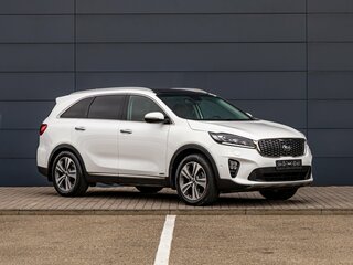 2019 Kia Sorento III Prime Рестайлинг, белый, 2895000 рублей, вид 3