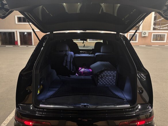 2015 Audi Q7 II (4M), чёрный - вид 10