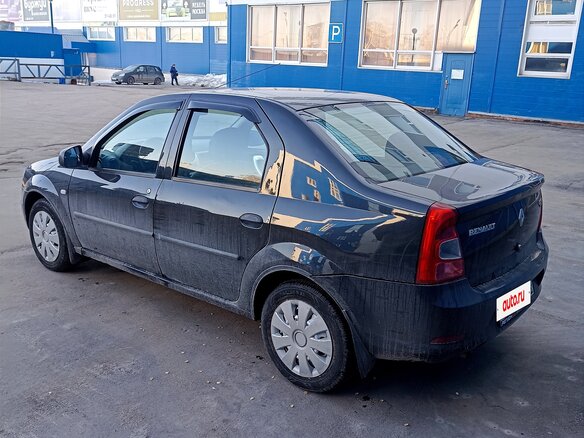 2012 Renault Logan I Рестайлинг, чёрный, 420000 рублей - вид 4