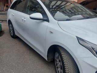 2021 Kia Ceed III, белый, 1449000 рублей, вид 2