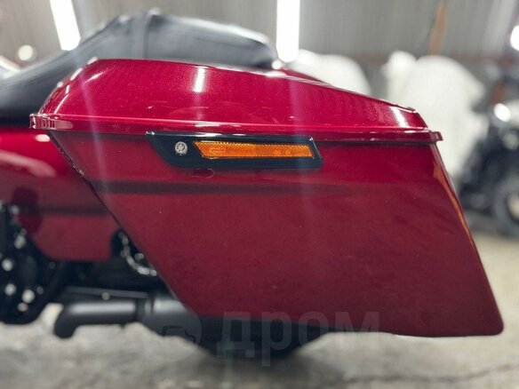 2017 Harley-Davidson Road Glide, пурпурный, 1980000 рублей - вид 24