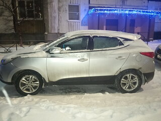2011 Hyundai ix35 I, серый, 1000000 рублей, вид 4