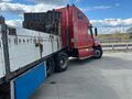 2003 Freightliner Columbia, красный, 1700000 рублей - вид 9
