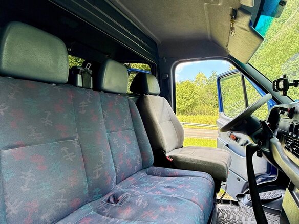 1999 Mercedes-Benz Sprinter, синий, 950000 рублей - вид 18