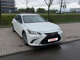 2019 Lexus ES 250 VII, белый, 3350000 рублей, вид 1