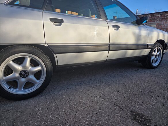 1990 Audi 100 III (C3) Рестайлинг, серебристый, 860000 рублей - вид 17