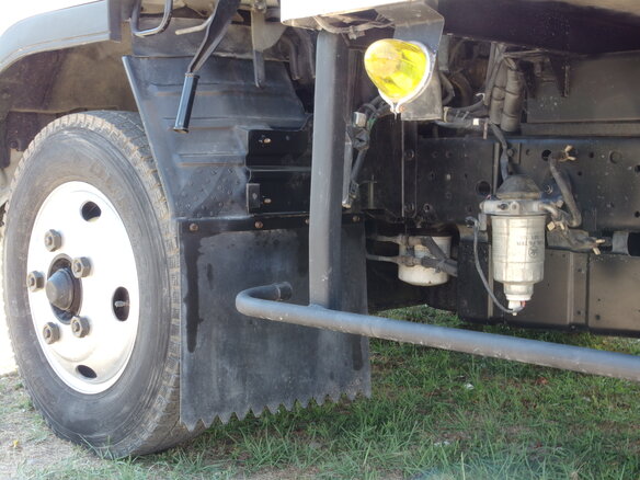 2005 Isuzu Elf (N-series), белый - вид 15