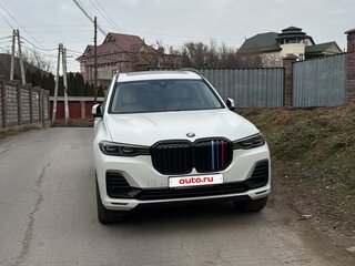 2022 BMW X7 40i I (G07), белый, 8000000 рублей, вид 2