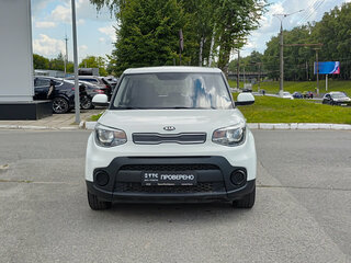2018 Kia Soul II Рестайлинг, белый, 1252000 рублей, вид 2