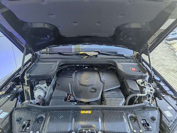2025 Mercedes-Benz GLS 450 d II (X167) Рестайлинг, чёрный, 18530000 рублей - вид 11