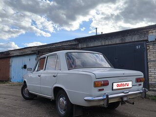 1977 Lada (ВАЗ) 2101, белый, 320000 рублей, вид 5